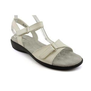 Walking Cradles White Mary Jane Sandals comfort​